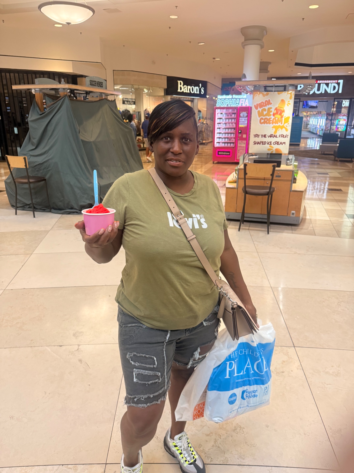Customer enjoying Carolina Chillz water ice at a pop-up event 6