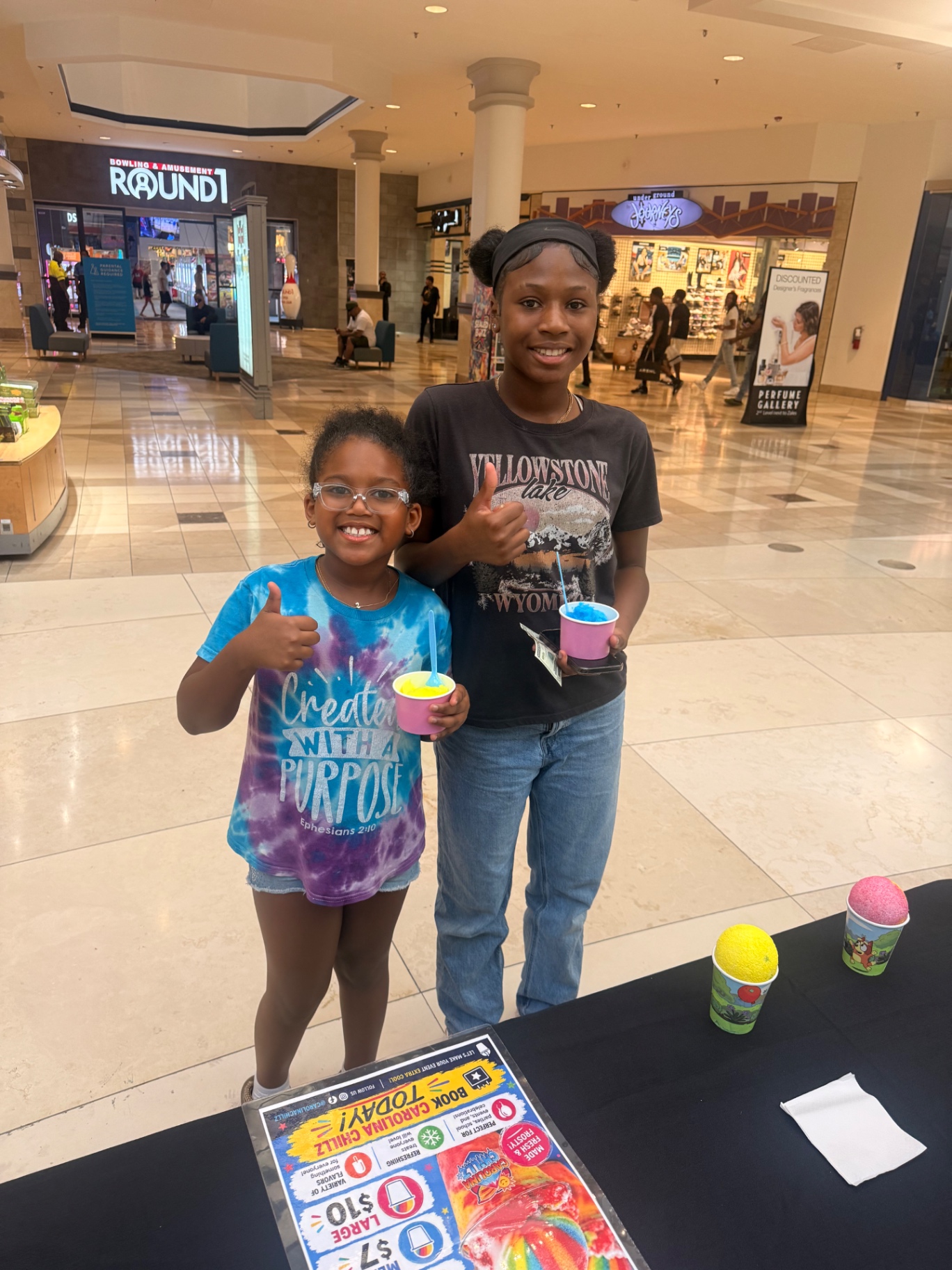 Customer enjoying Carolina Chillz water ice at a pop-up event 1